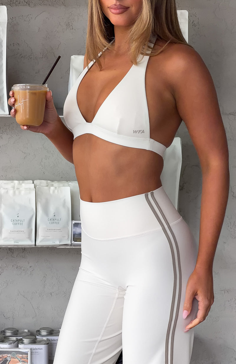 Courage Sports Bra Cream